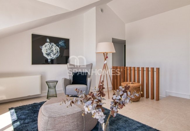 Benalmádena'da Sahile Yakın Lüks Evler 16