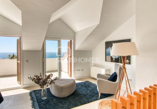 Benalmádena'da Sahile Yakın Lüks Evler 17