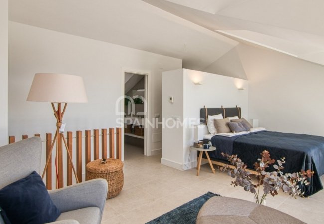 Benalmádena'da Sahile Yakın Lüks Evler 19