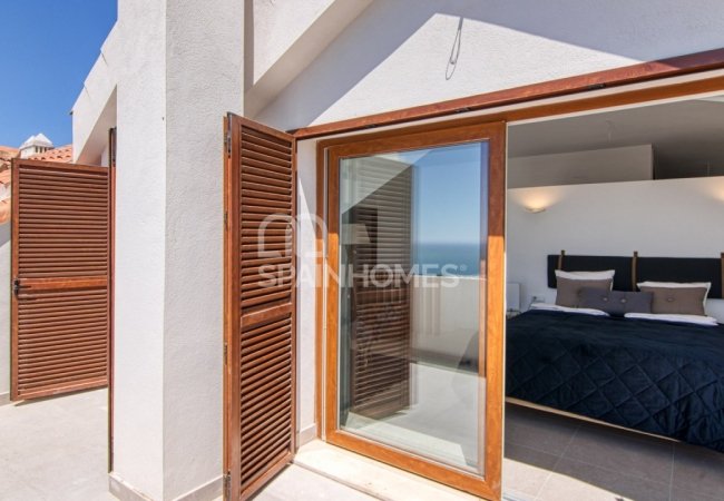 Benalmádena'da Sahile Yakın Lüks Evler 27