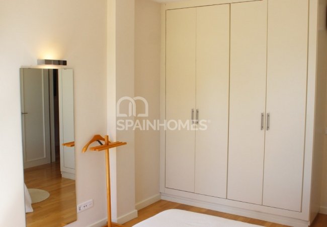 Benalmádena'da Panoramik Deniz Manzaralı Villa 30