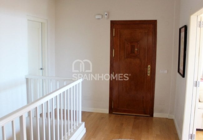 Benalmádena'da Panoramik Deniz Manzaralı Villa 43