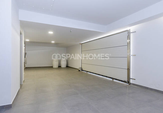 Excellent Villas with a Private Garden and Swimming Pool in Orihuela