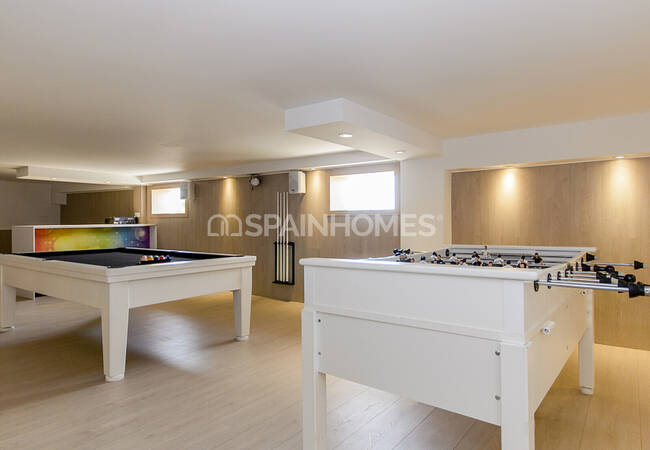 Excellent Villas with a Private Garden and Swimming Pool in Orihuela