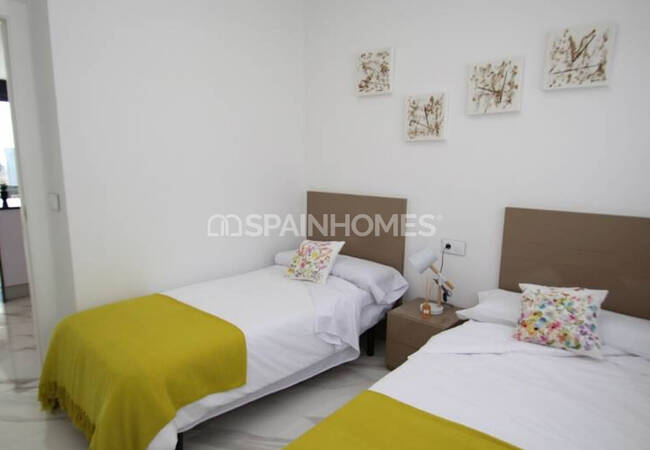 Excellent Villas with a Private Garden and Swimming Pool in Orihuela