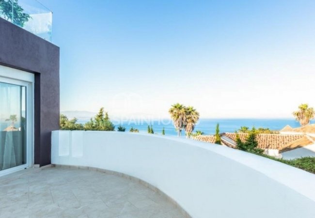 Exclusive Villa with High Quality Finishes in Costa Del Sol