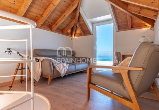 Exclusive Villa with High Quality Finishes in Costa Del Sol