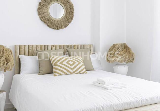 Luxurious Beach Front Apartments in a Unique Location in Almunecar 23