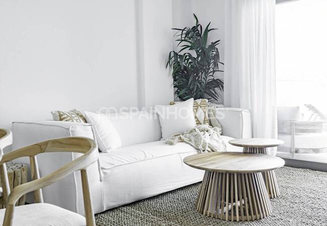 Luxurious Beach Front Apartments in a Unique Location in Almunecar 14