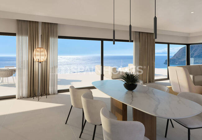 La Herradura, Granada'da Deniz Manzaralı Şık Evler 34