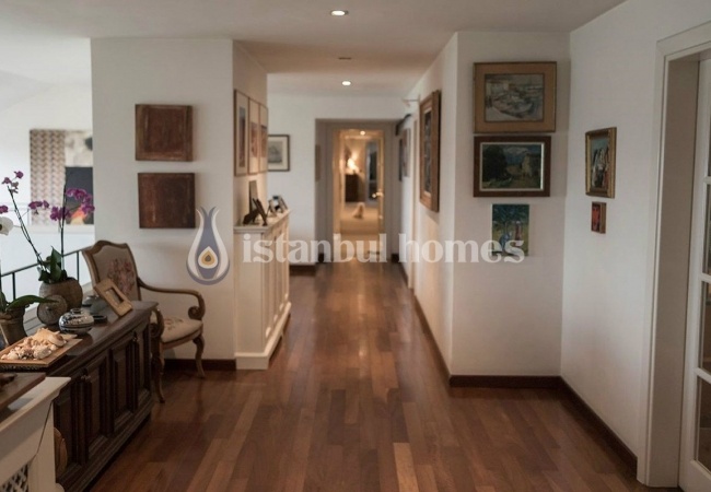 Picture of High-Ceiling Penthouse in a Prestigious Location of Besiktas