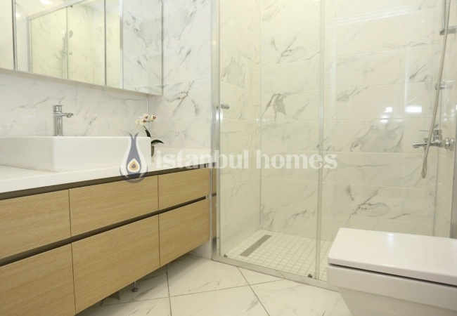 Dazzling Property with Impressive Facilities in Esenyurt 32