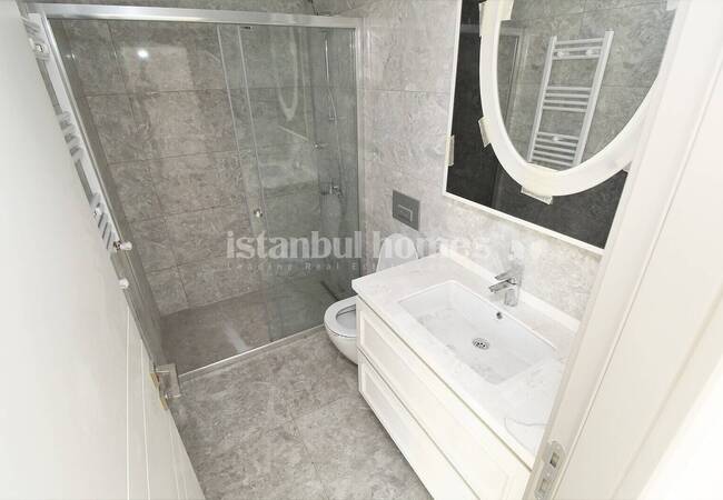 İstanbul Başakşehir’de Zengin Site İmkanlarına Sahip Geniş Daireler 28