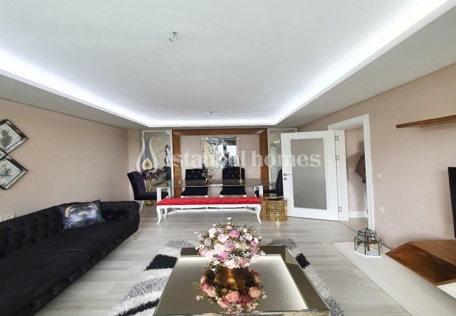 ملک نوساز با چشم انداز دریا در استانبول، بیلیکدوزو 16