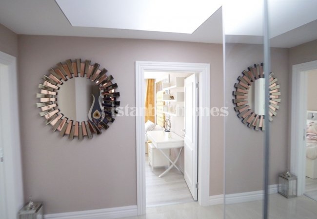 ملک نوساز با چشم انداز دریا در استانبول، بیلیکدوزو 14