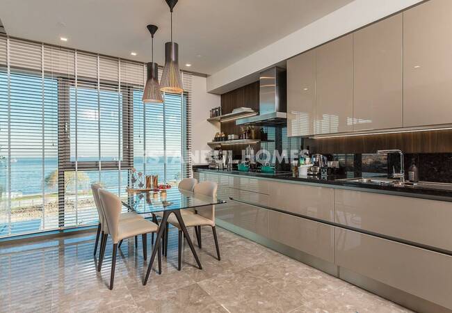 Sea View Apartments with Smart Home System in Bakırköy 24