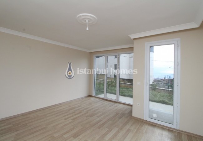 Meer Und Stadt Blick Wohnungen In Einem Komplex In Kartal 7