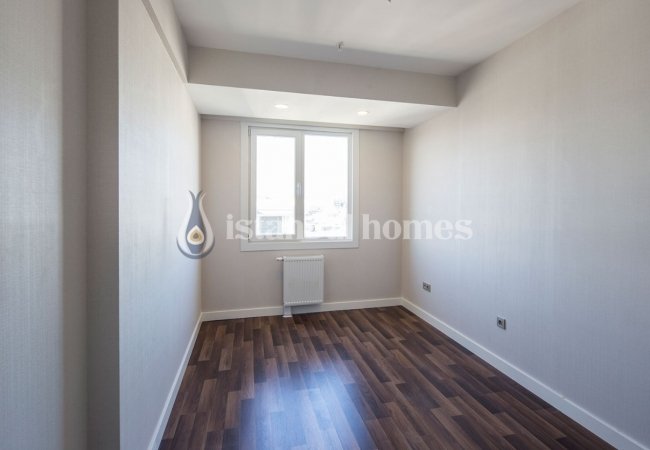 Modern Property Close to Transportation Points in Zeytinburnu 19