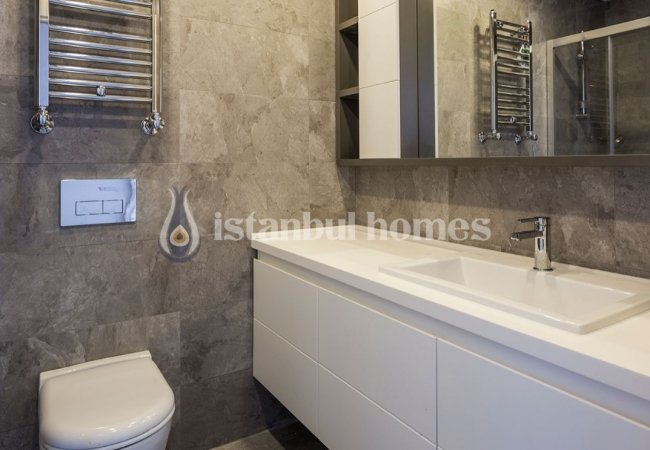 Modern Property Close to Transportation Points in Zeytinburnu 21