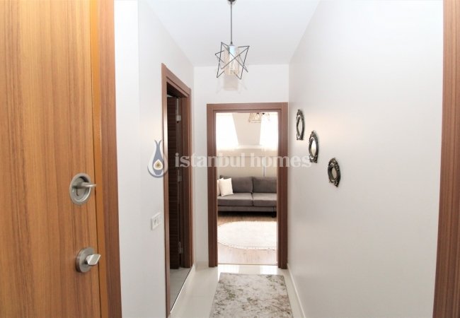 Двухуровневая Квартира в Комплексе с Бассейном в Аташехире 17