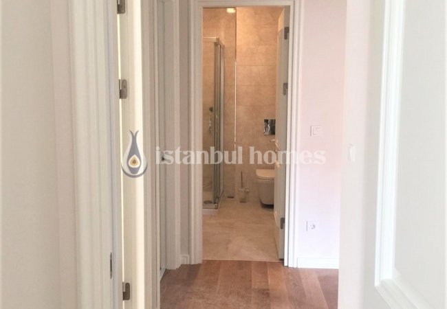 Apartment for Sale in Kadikoy Near to Bostanci Coast 19