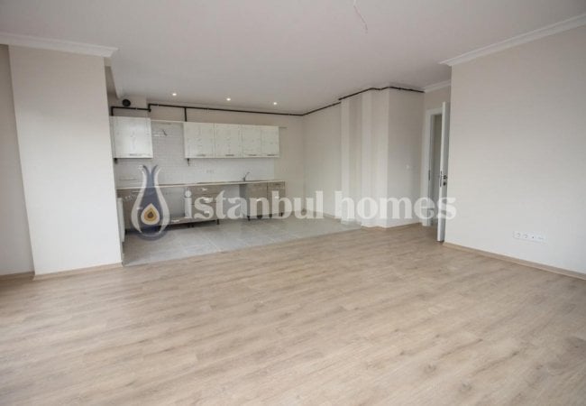 Kadıköy'de Merkezi Konumda Kapalı Otoparklı Apartman Dairesi 6