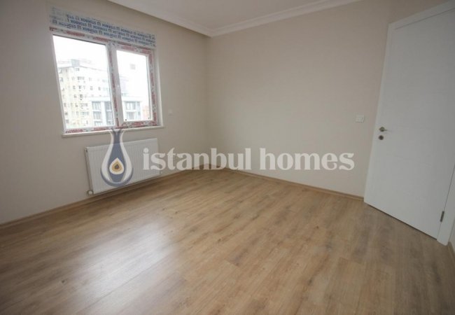 Kadıköy'de Merkezi Konumda Kapalı Otoparklı Apartman Dairesi 8