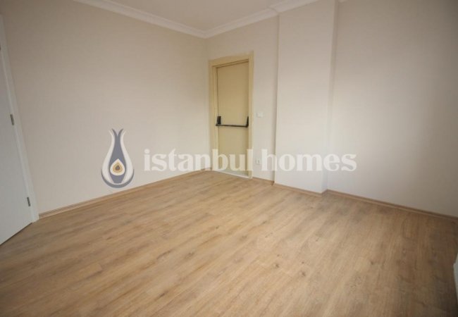 Kadıköy'de Merkezi Konumda Kapalı Otoparklı Apartman Dairesi 10