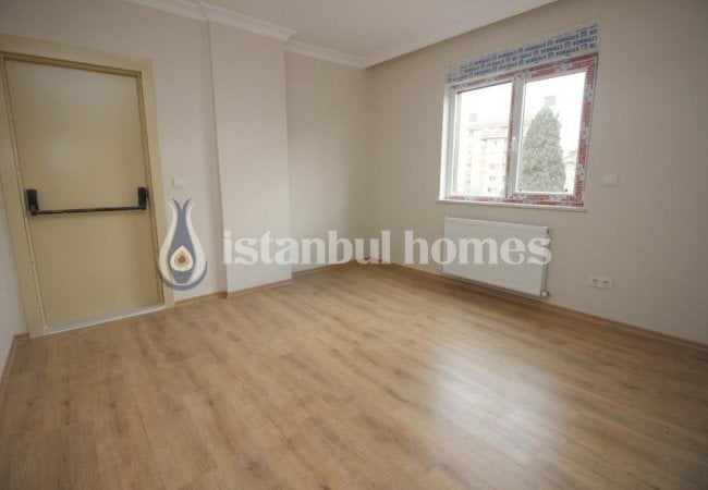 Kadıköy'de Merkezi Konumda Kapalı Otoparklı Apartman Dairesi 11