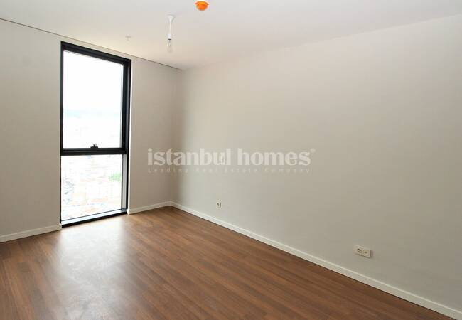 آپارتمان های واقع در یک مجتمع با استخر مشترک در کارتال 31