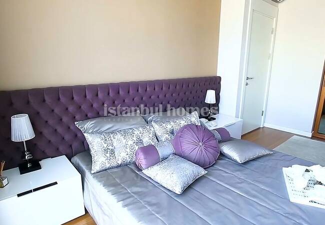 آپارتمان های واقع در یک مجتمع با استخر مشترک در کارتال 25