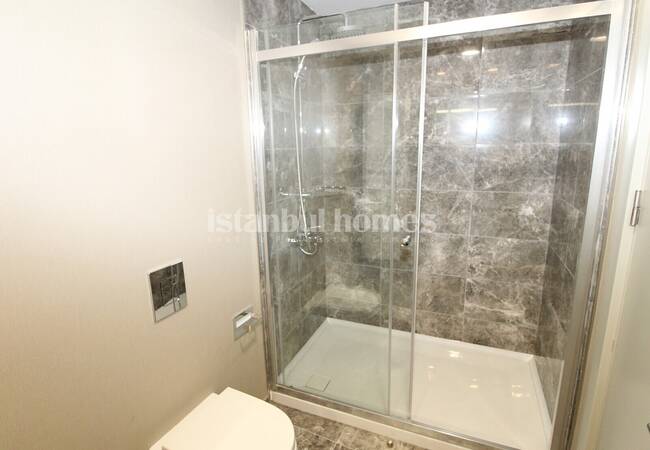 Capacious Apartments in Umraniye with Rich Social Features 26