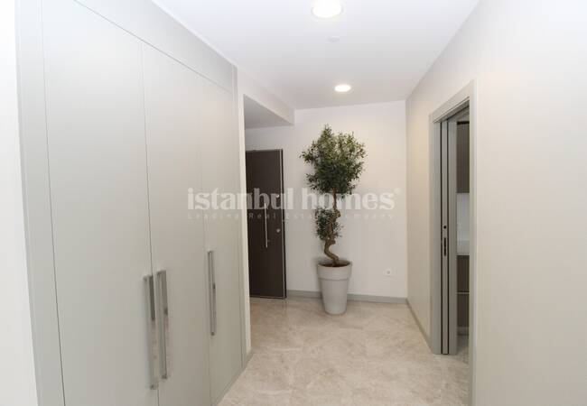 Capacious Apartments in Umraniye with Rich Social Features 36