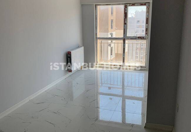 Esenyurt'ta Havuzlu ve Güvenlikli Site İçinde Daireler 18