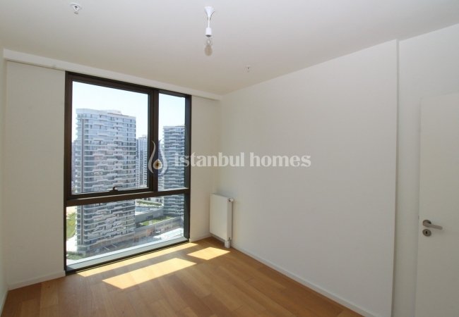 City View Cheap Flat Close to Metro and Metrobus in Kadıköy 16