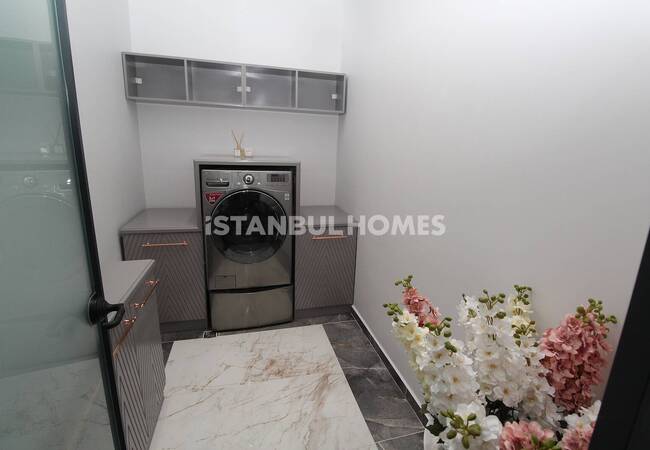 Horizontal Gebaute Luxushäuser In Büyükçekmece 45