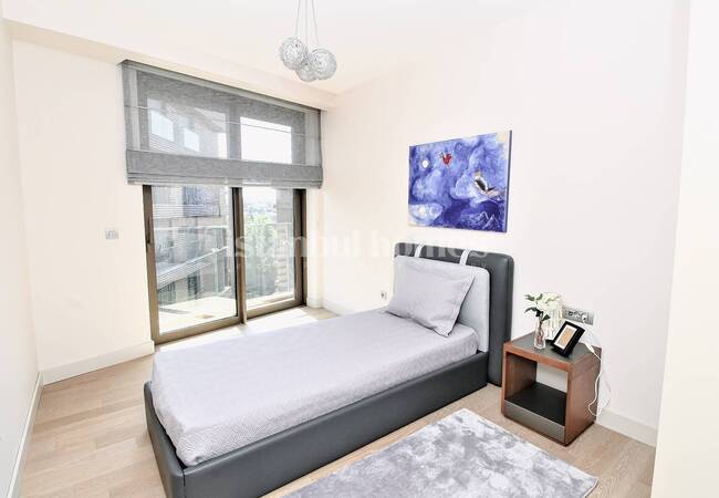 آپارتمان در اسکودار نزدیک به مترو و جاده های ارتباطی 29