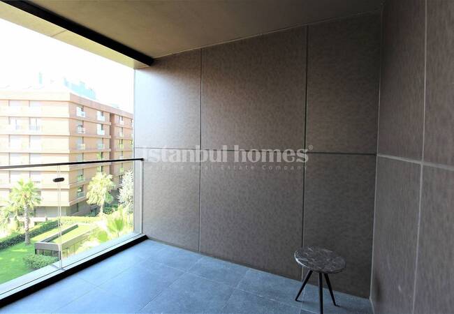 آپارتمان در اسکودار نزدیک به مترو و جاده های ارتباطی 40