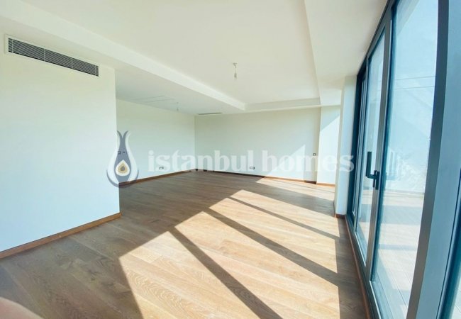 Zekeriyaköy'de Site İçinde Zengin Olanaklı Lüks Villalar 6