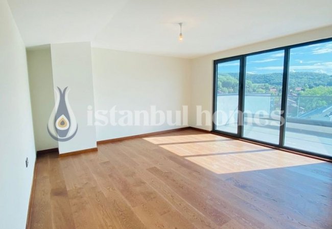 Zekeriyaköy'de Site İçinde Zengin Olanaklı Lüks Daireler 12