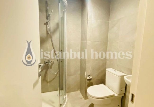 Zekeriyaköy'de Site İçinde Zengin Olanaklı Lüks Daireler 14