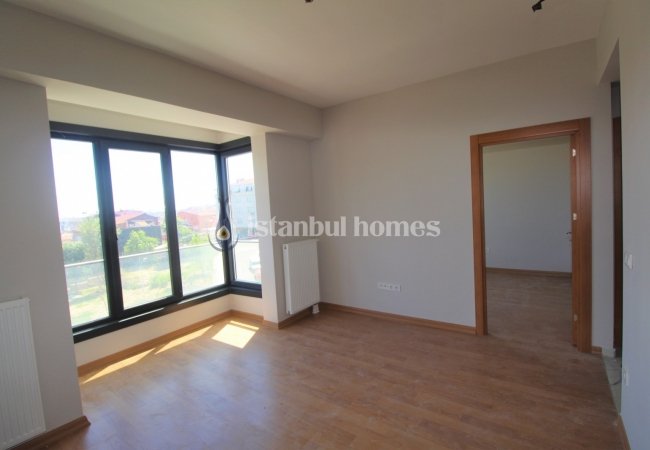 Well Located and Well Designed Luxurious Flats in Beyoglu 4