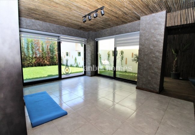 Furnished Detached-villa with Smart-home Systems Near Tuzla 50