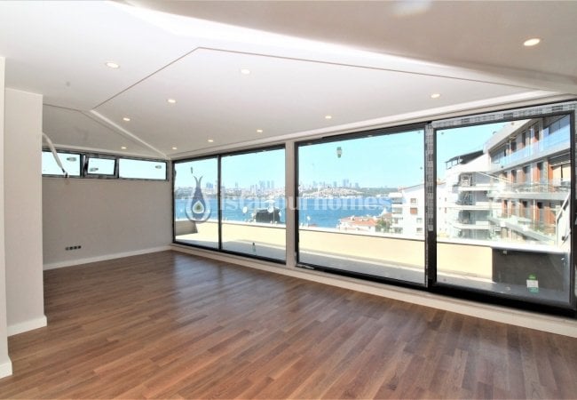 Üsküdar Sahilde Kız Kulesi ve Boğaz Manzaralı Dubleks Daire 9