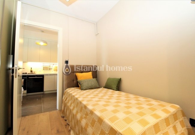 Well-designed Sea View Apartment for Sale in Istanbul Adalar 41