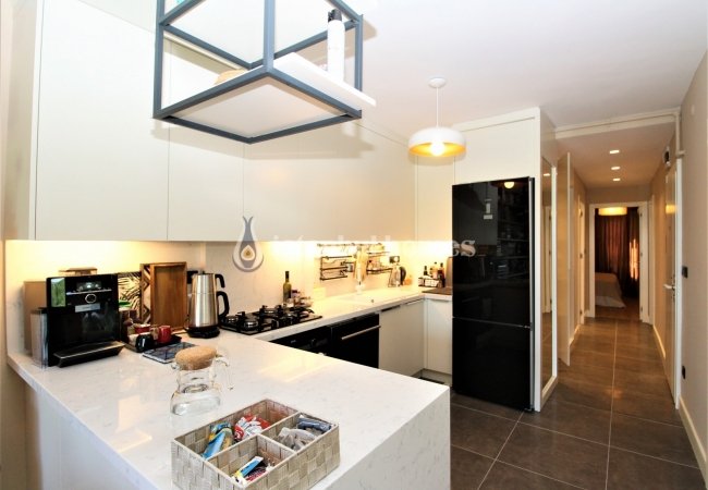 Well-designed Sea View Apartment for Sale in Istanbul Adalar 34