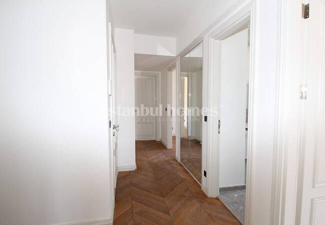 Wohnungen In Beyoglu Mit Italienischem Baustil 16