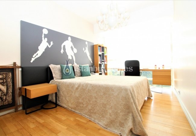 Well Located Triplex Villa in Tuzla Tepeoren 24