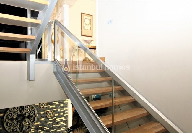 Well Located Triplex Villa in Tuzla Tepeoren 33
