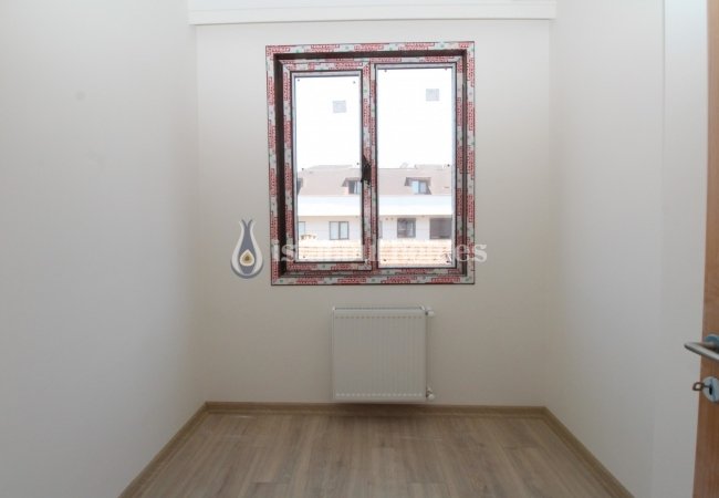 Centrally Located New Properties Near the Sea in Maltepe 13